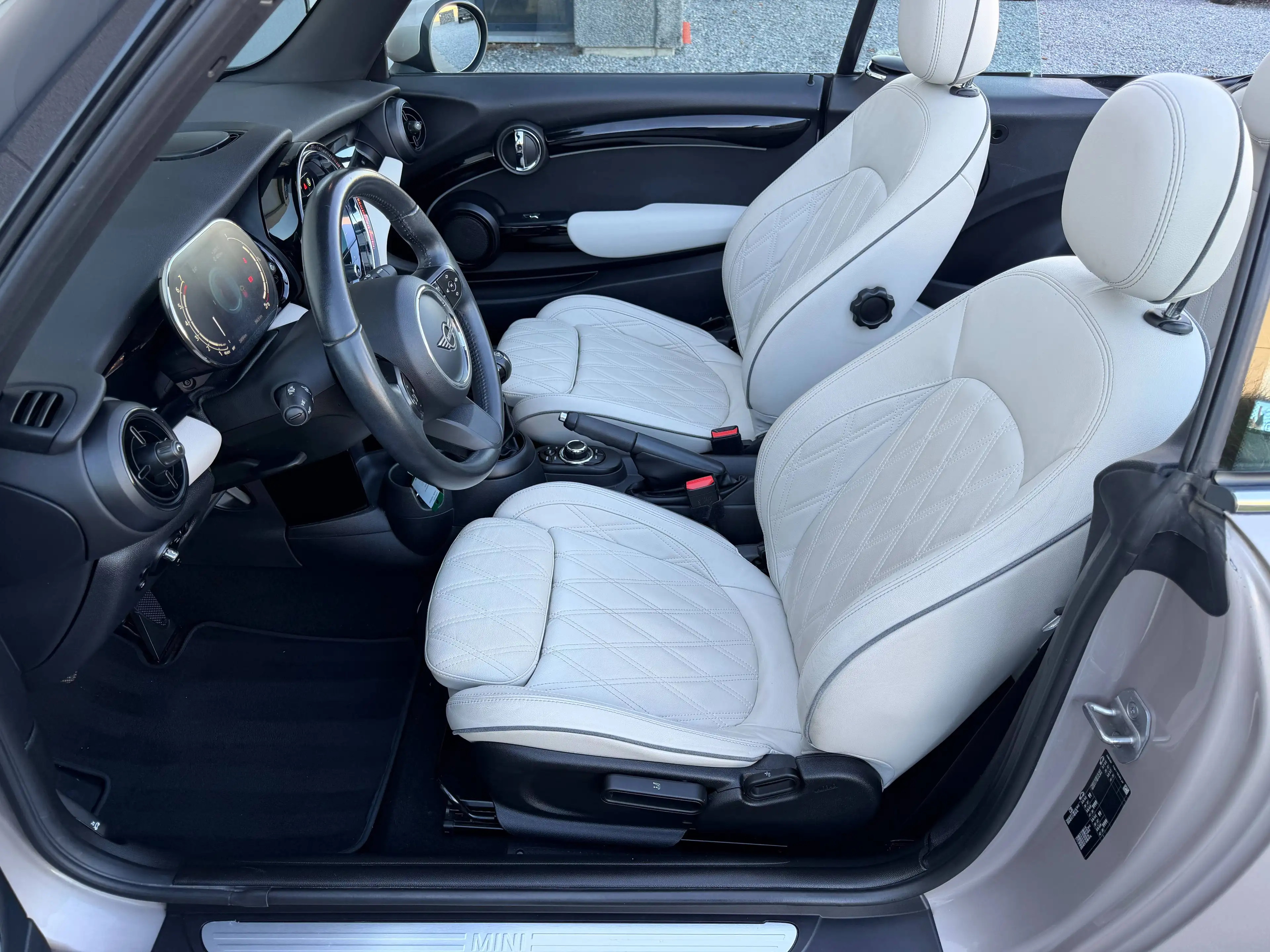 MINI One Cabrio Mini Cabriolet 1.5 One OPF — photo 10