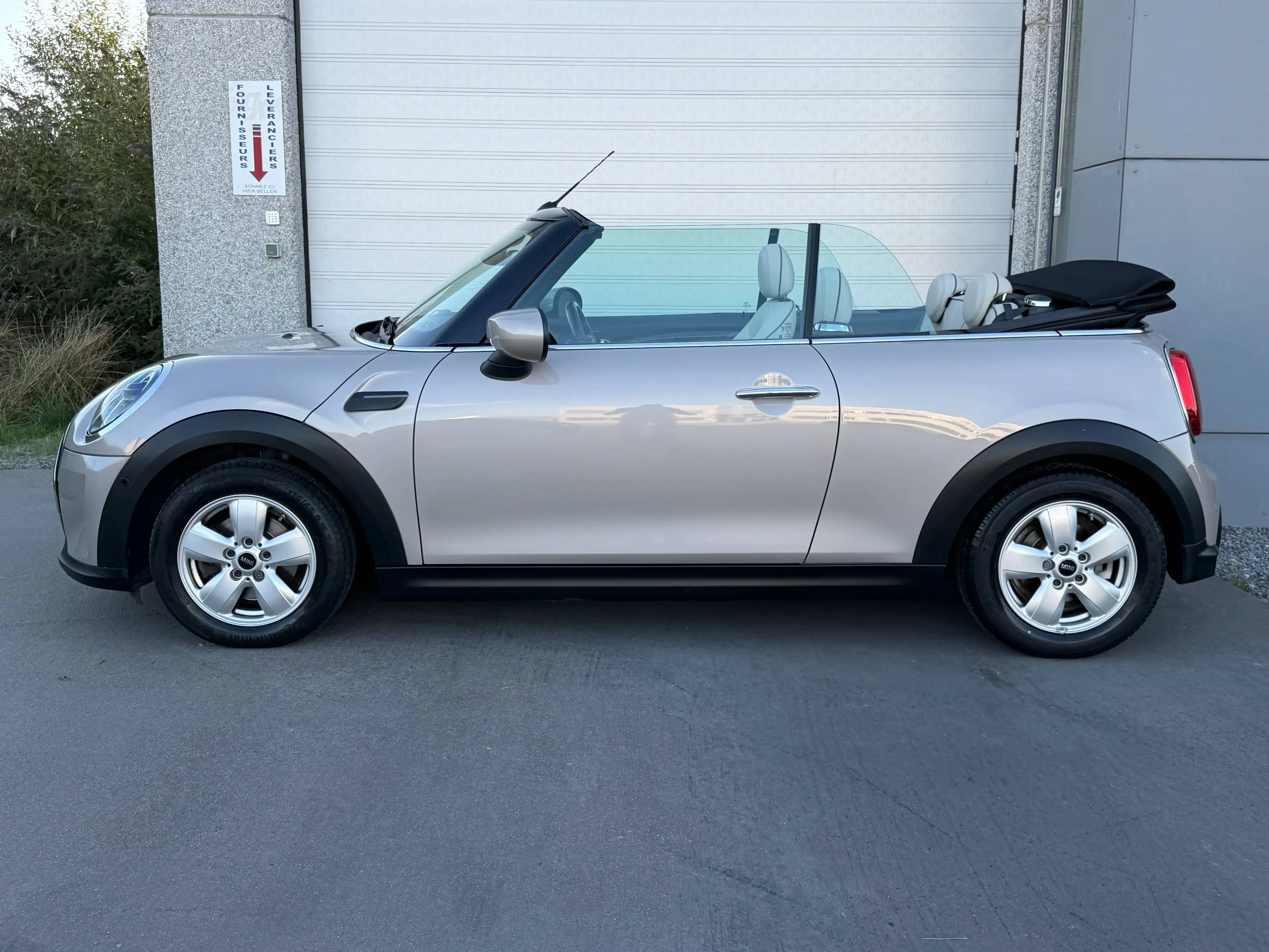 MINI One Cabrio Mini Cabriolet 1.5 One OPF — photo 2