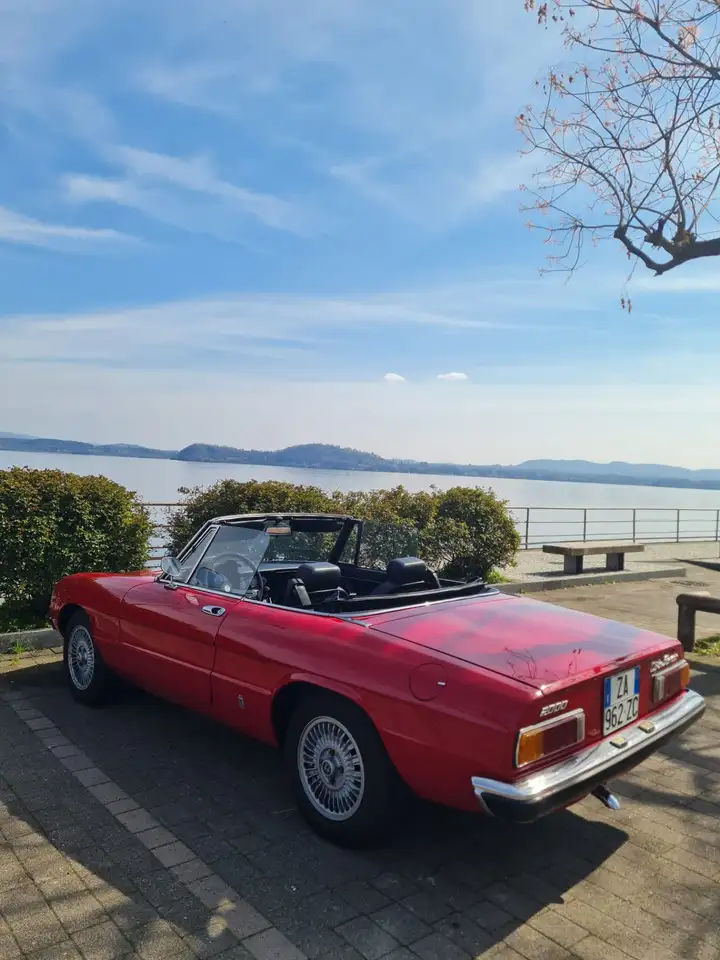 Alfa Romeo Spider 2.0 Veloce 128cv, foto 2