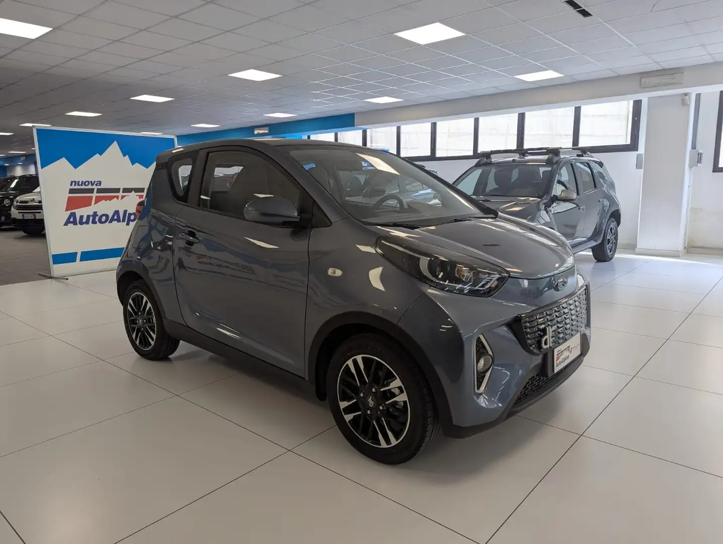 DR Automobiles DR1.0 1.0 EV Grau - 1