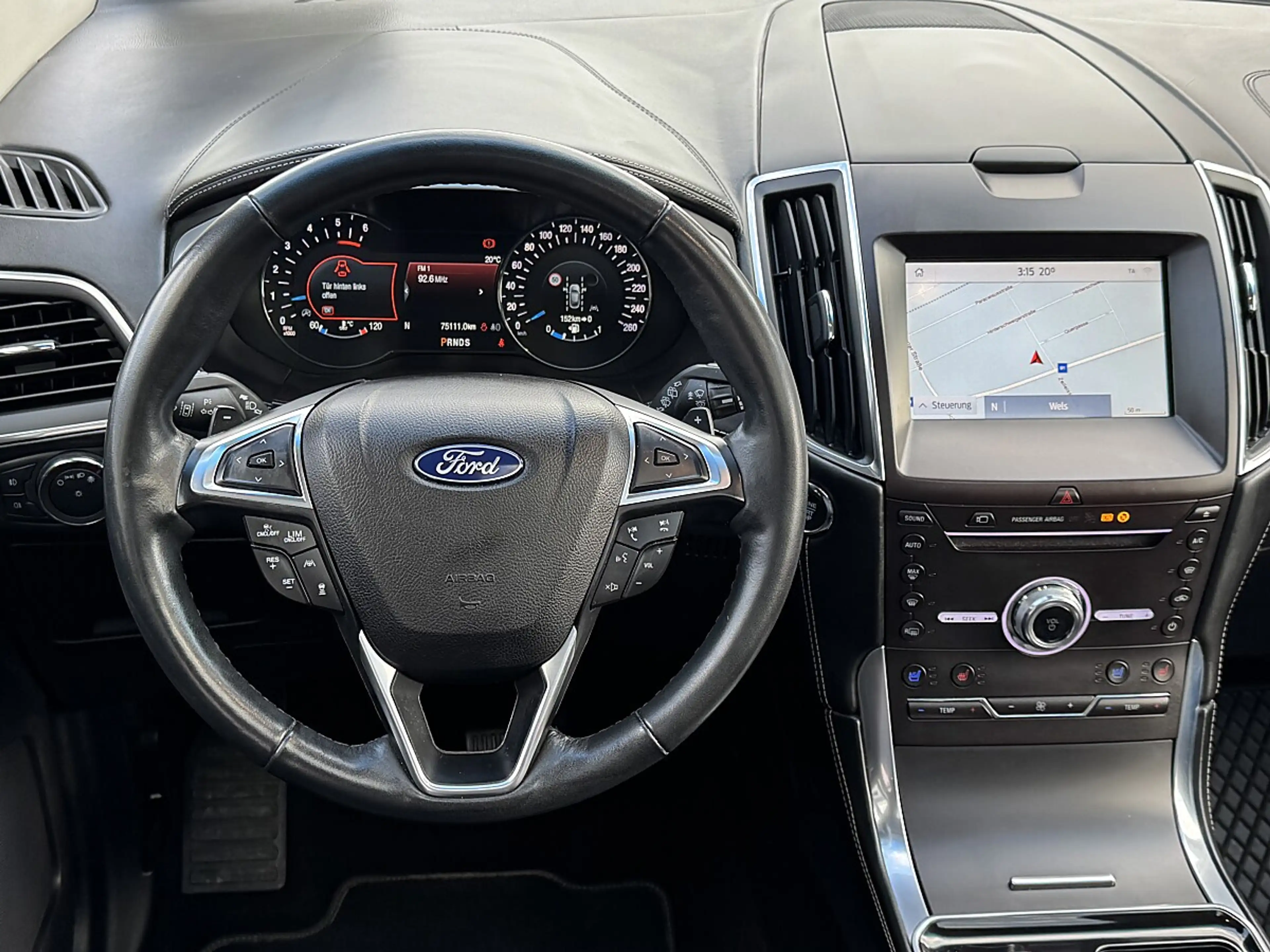 Ford Edge 2,0 EcoBlue SCR 4x4 Vignale Aut. — photo 10