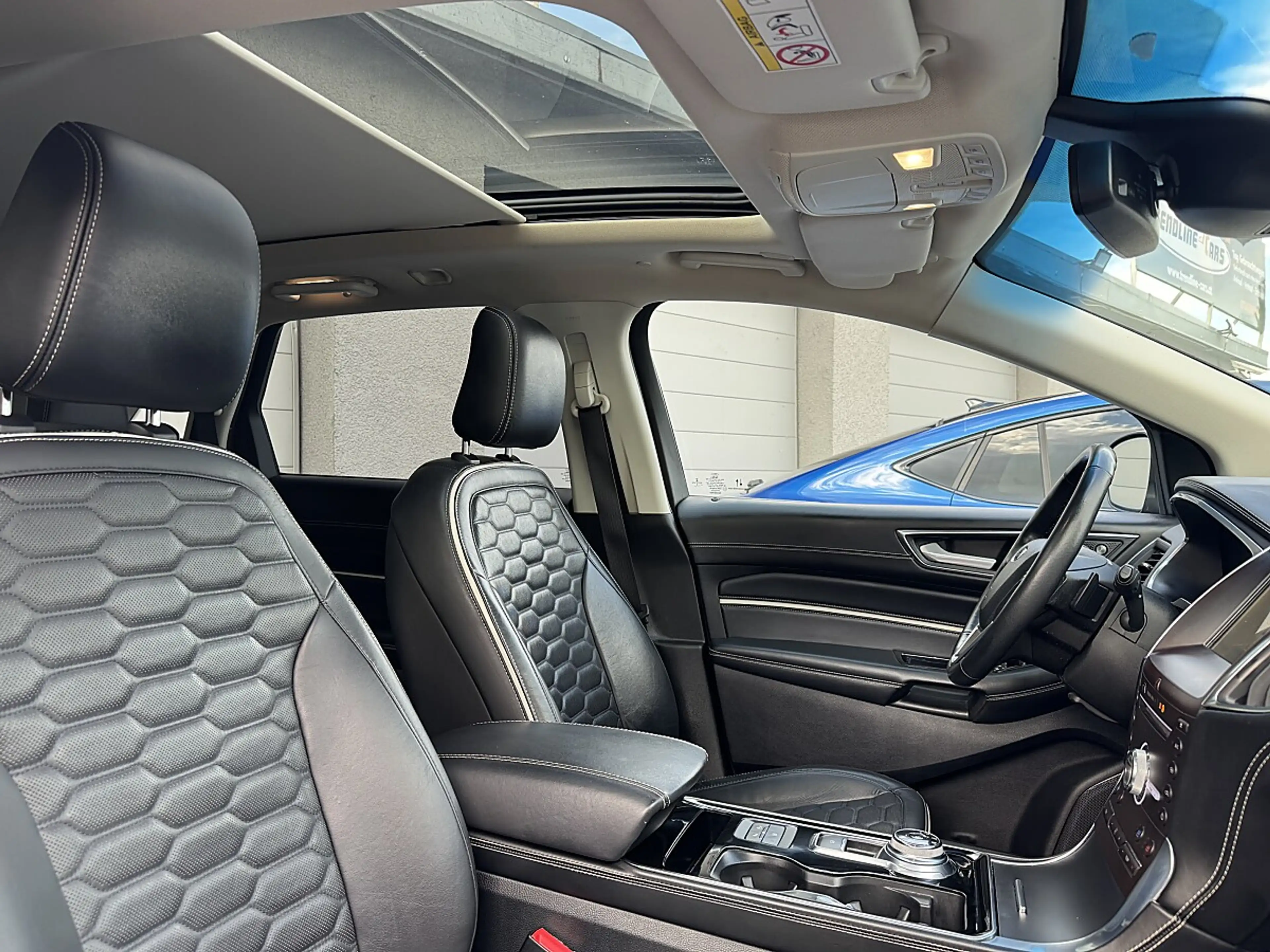Ford Edge 2,0 EcoBlue SCR 4x4 Vignale Aut. — photo 13