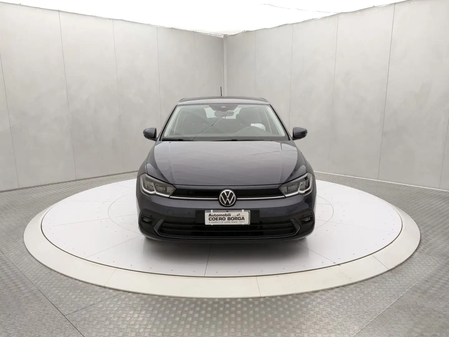 Volkswagen Polo 1.0 TSI Life Grijs - 2