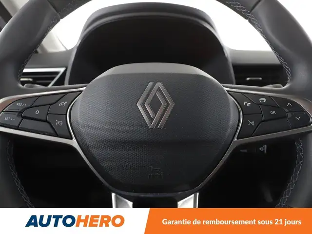Renault Clio view 19