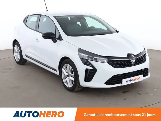 Renault Clio view 8