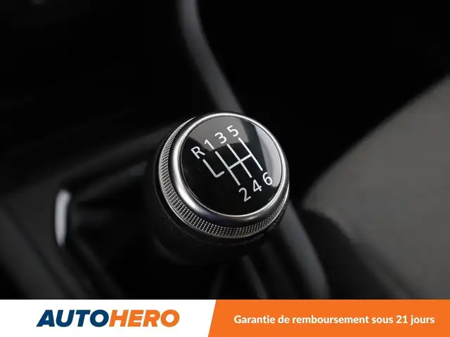 Renault Clio view 29