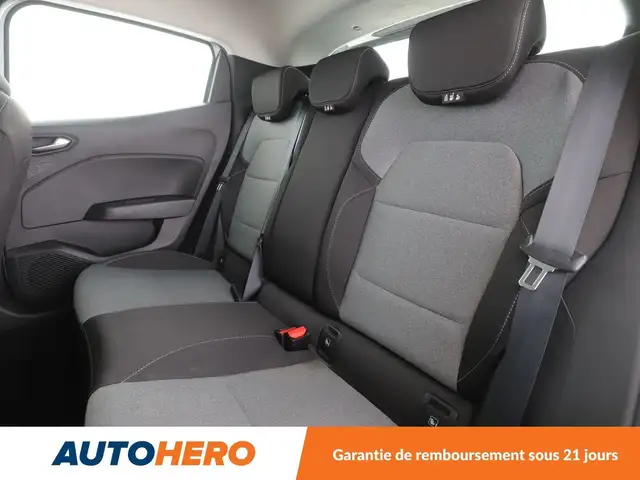 Renault Clio view 14