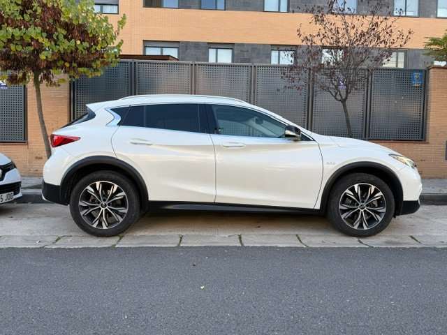 Infiniti QX30 QX30 2.2d Premium Tech AWD 7DCT Premium Tech - foto 1