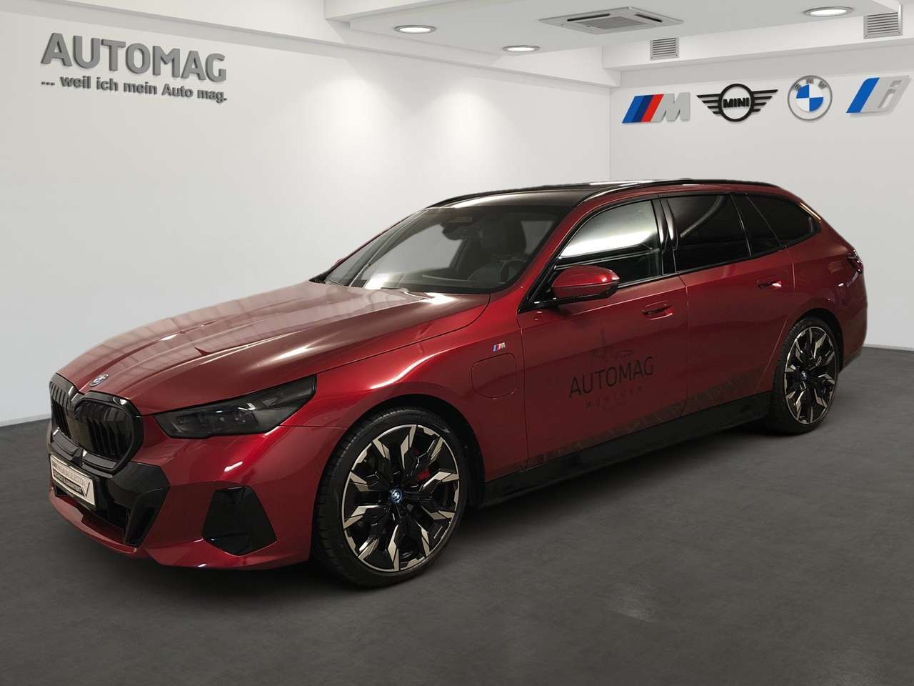 BMW 550 2025