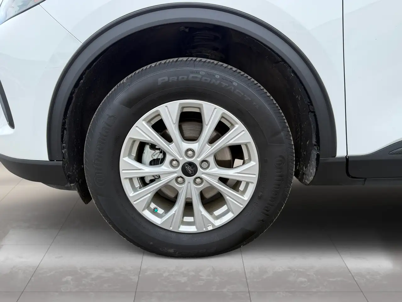 Ford Escape снимка Ford Escape