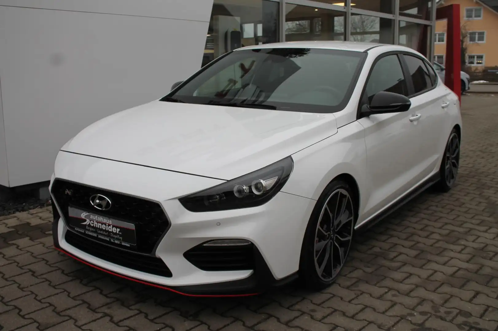 Hyundai i30 N Perf. Fastback 2.0 TGDi 6-MT Komfort-Paket /Pano Blanc - 1