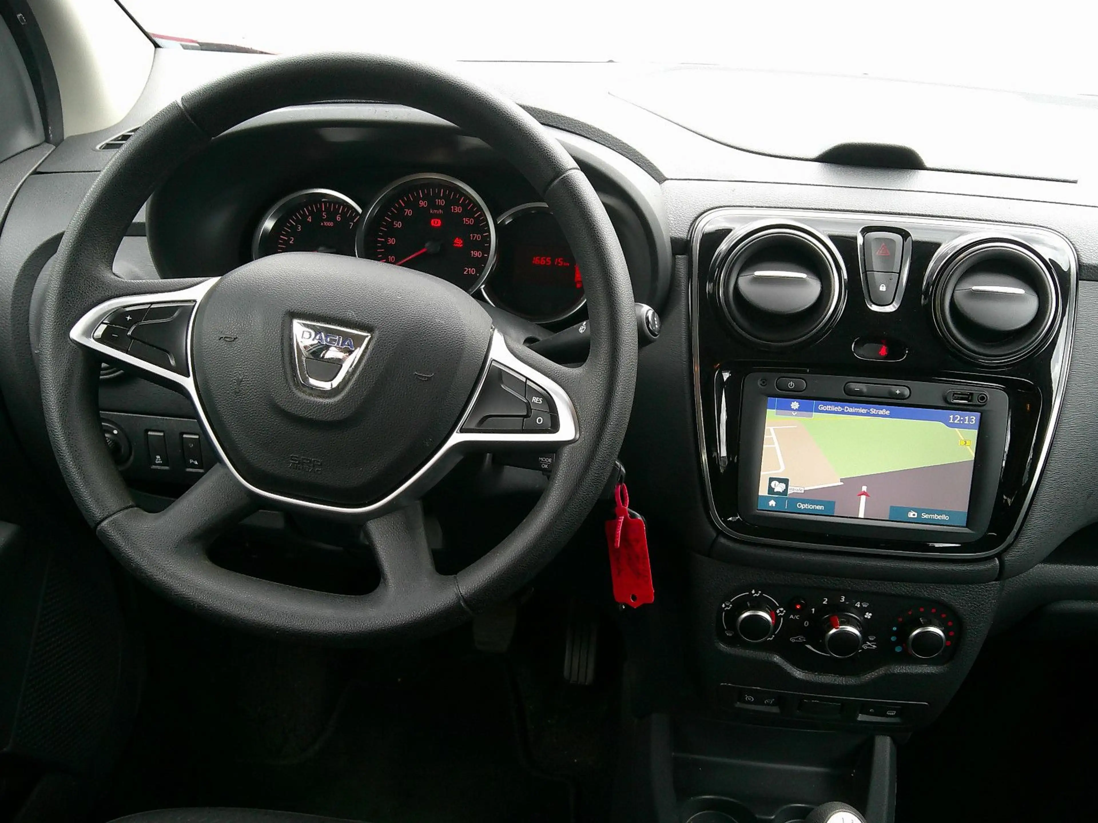 Dacia Lodgy Comfort  FESTPREIS !!!!!!! — photo 8