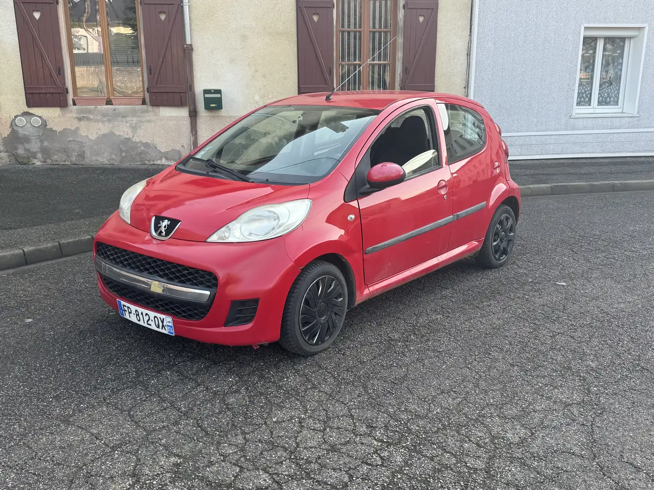 Peugeot 107 1.0e 12V 68ch BLUE LION Urban