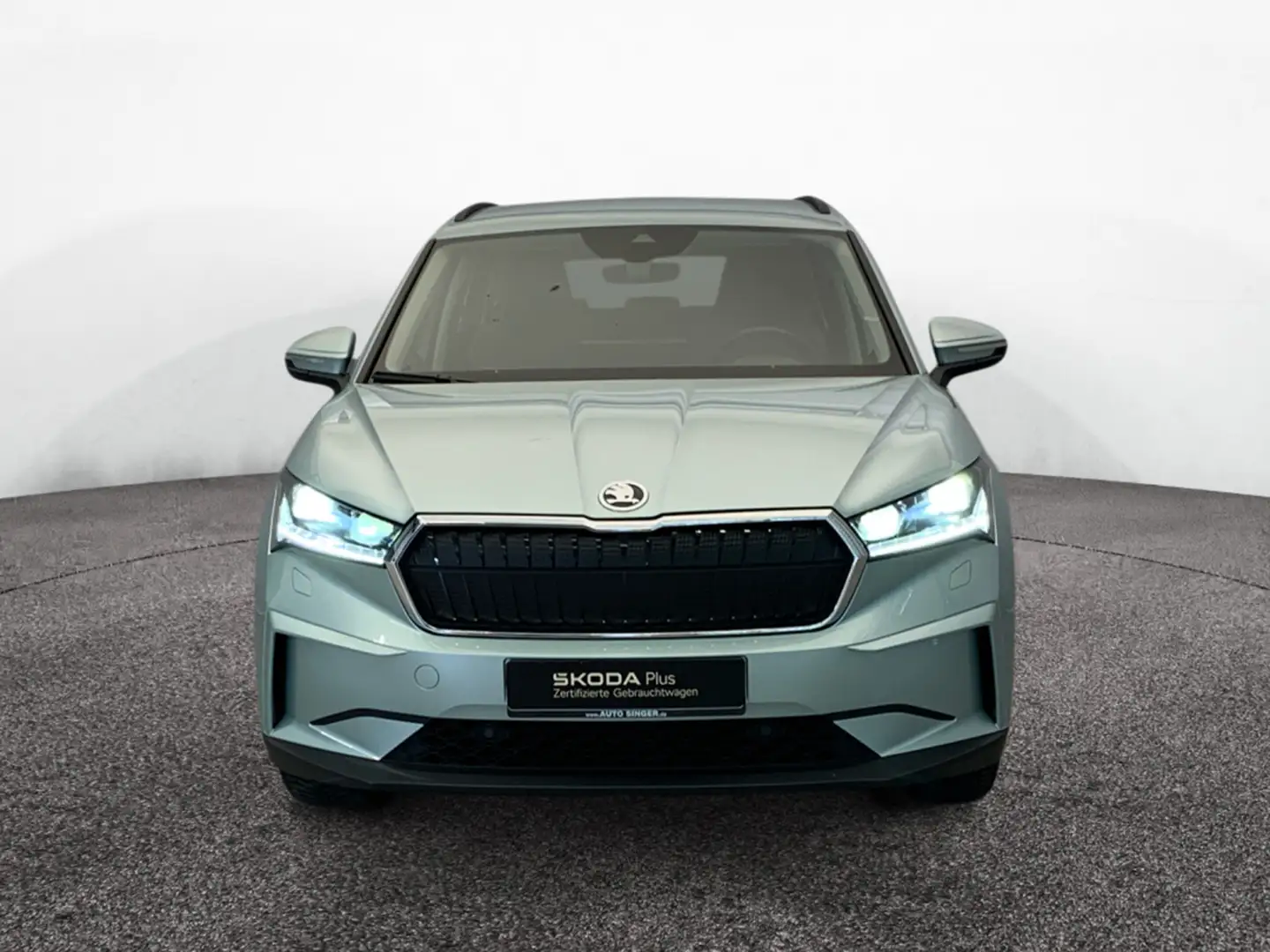 Skoda Enyaq iV 60 *WÄRME*MATRIX*AHK*ACC*NAVI*PDC*ALU* Silber - 2