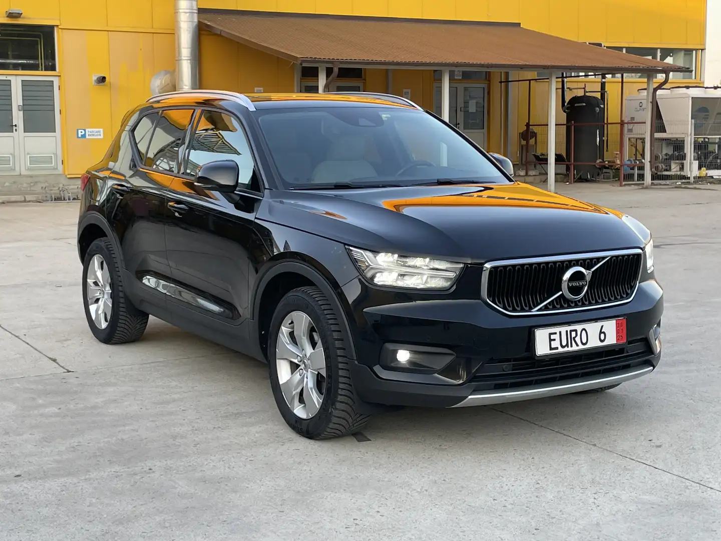 Volvo XC40 D3 Momentum - 2
