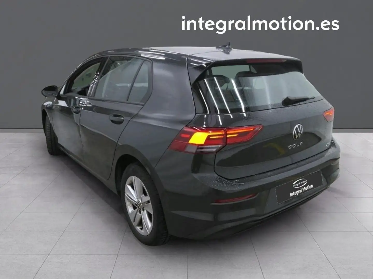 Volkswagen Golf Life 1.0 eTSI 81kW (110CV) DSG Negro - 2