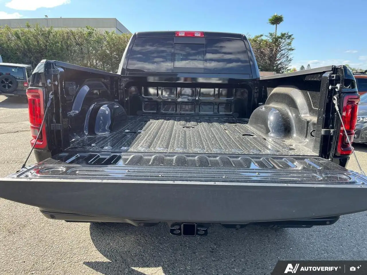 RAM 3500 снимка RAM 3500