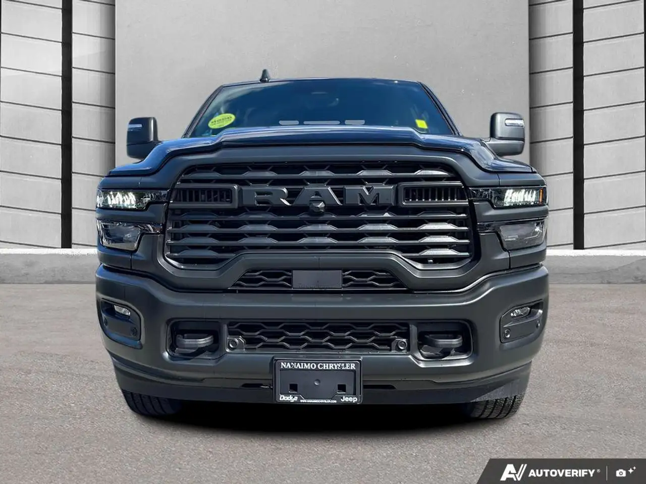 RAM 3500 снимка RAM 3500