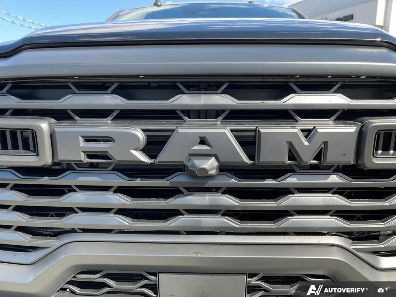 RAM 3500 снимка RAM 3500