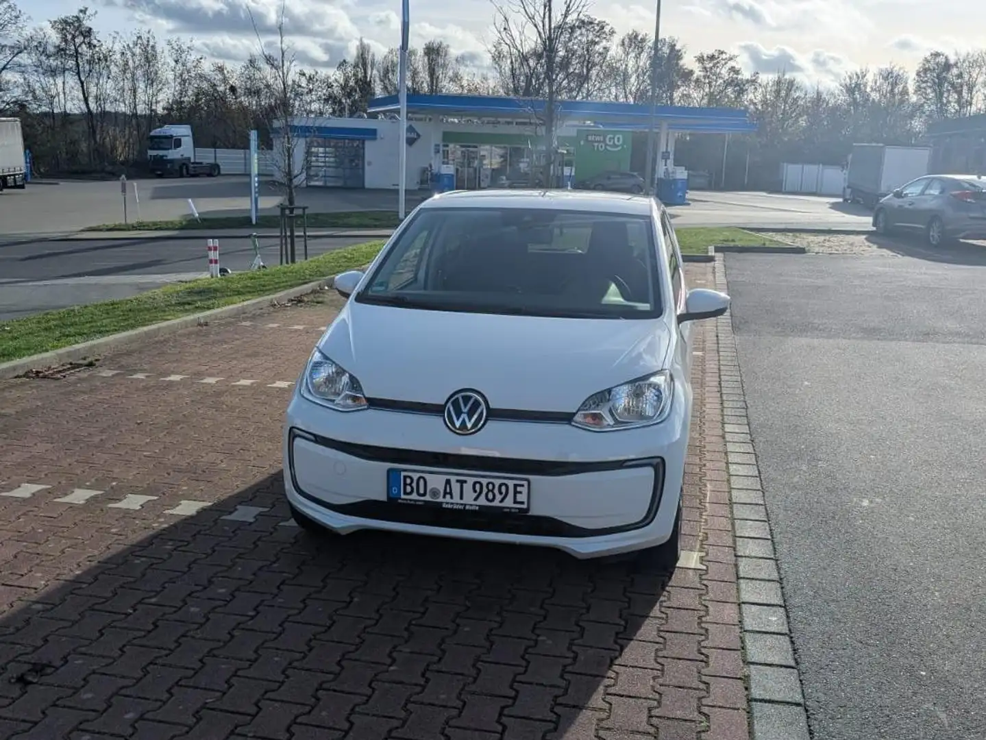 Volkswagen e-up! United Klima Kamera CSS SHZ DAB Ganzjahresreifen Белый - 2