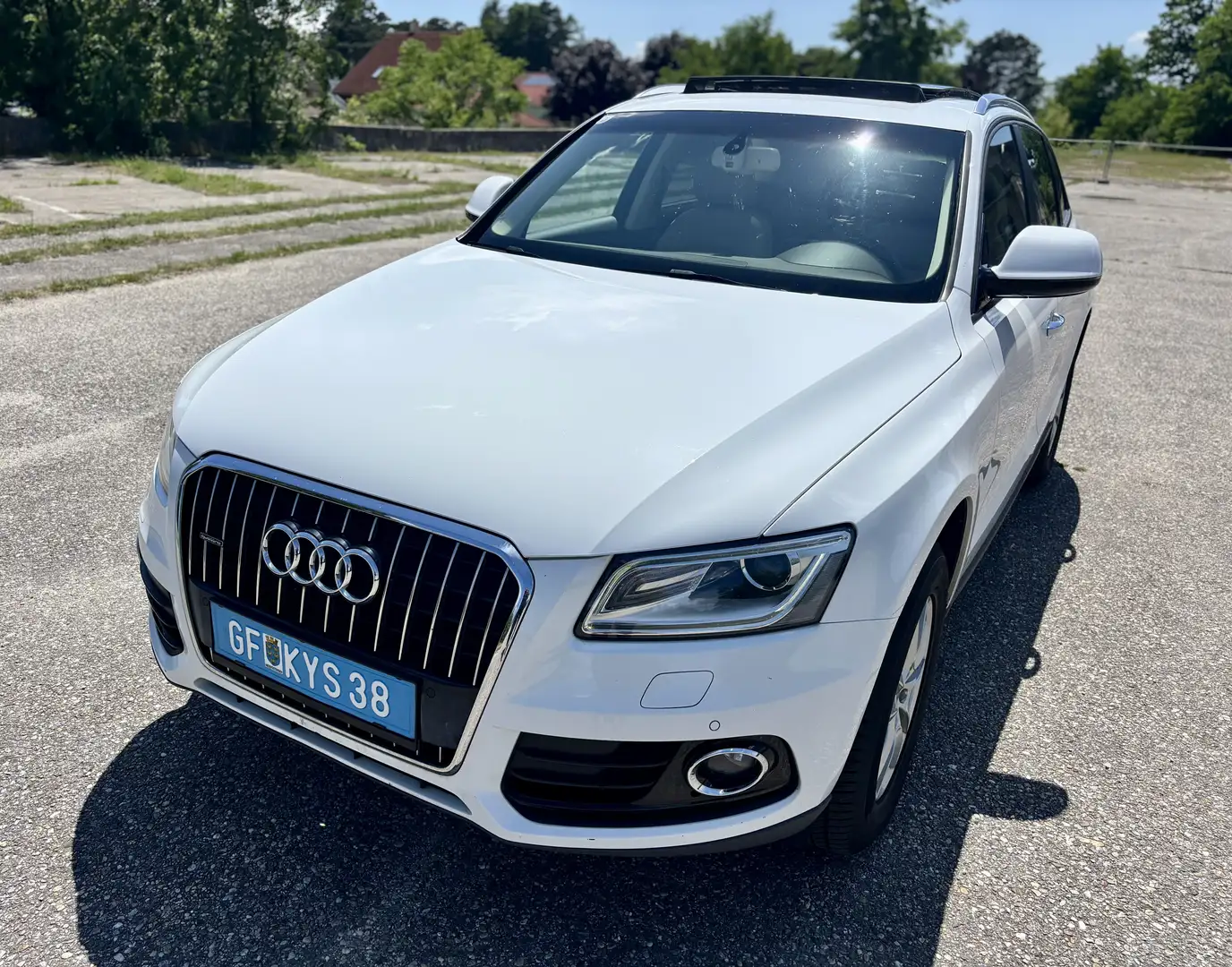 Audi Q5 2,0 TDI quattro S-tronic Blanc - 2