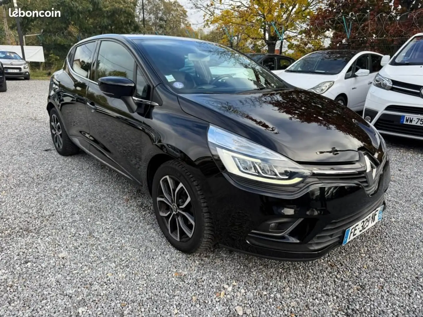 Renault Clio IV TCe 90 Intens 1 ere main Noir - 2
