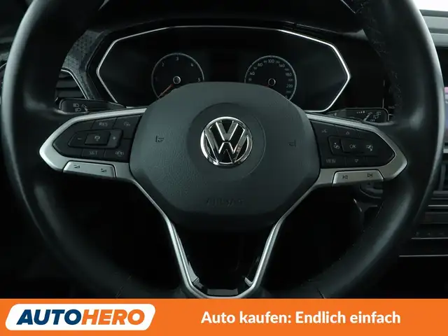 Volkswagen T-Cross view 14