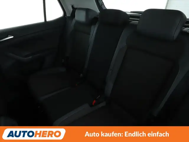 Volkswagen T-Cross view 10