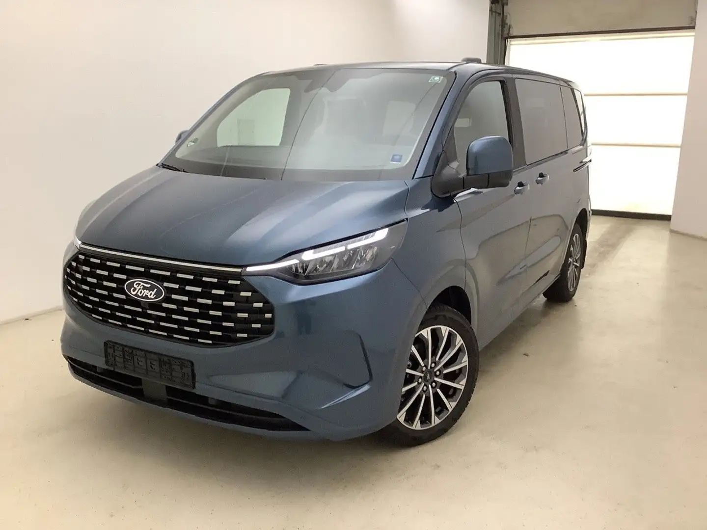 Ford Tourneo Custom 2.5 PHEV 340 L1 Titanium X Blau - 1