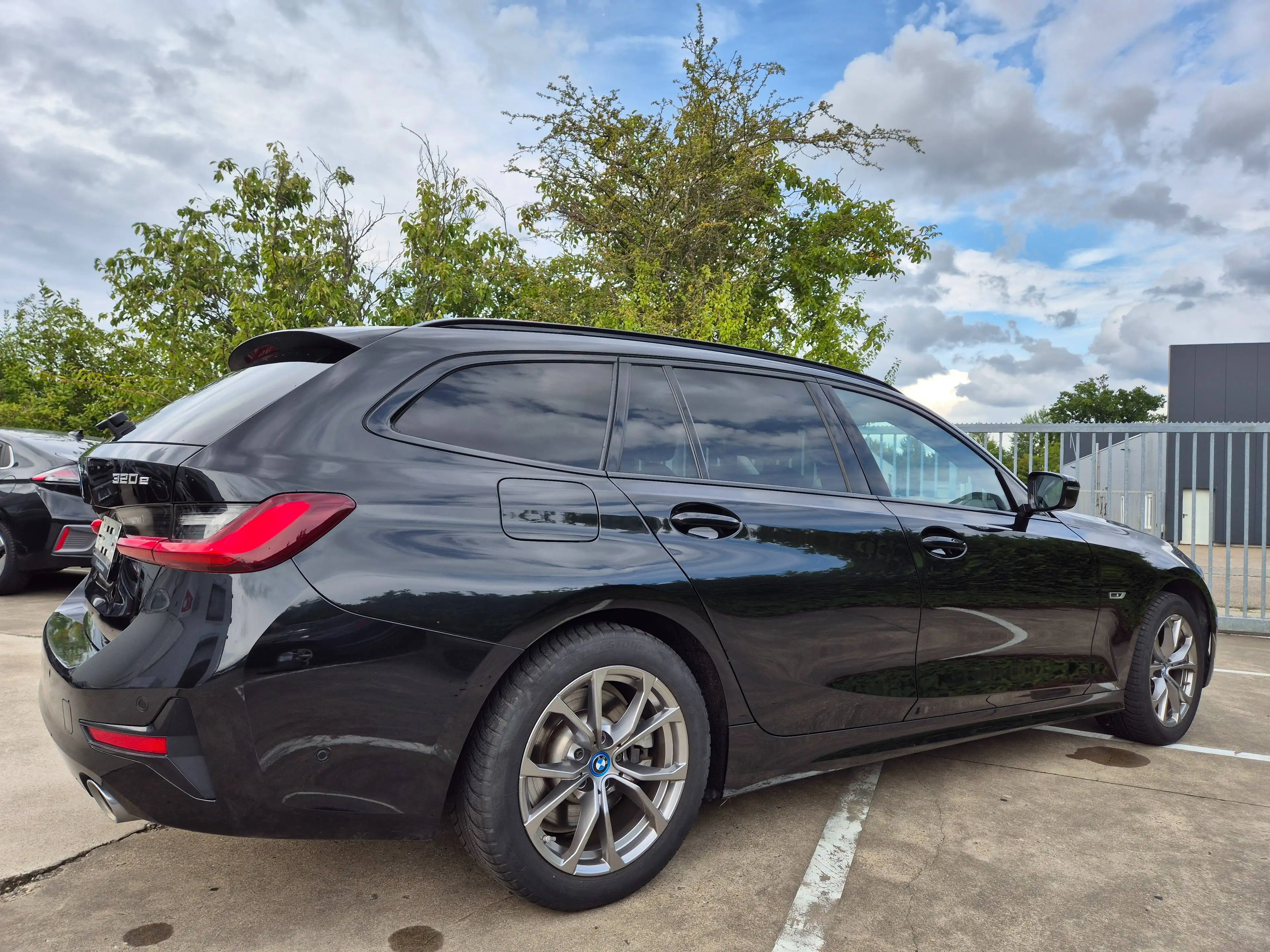 BMW 320 eA Touring // PHEV HYBRID // 2022 !! — photo 13