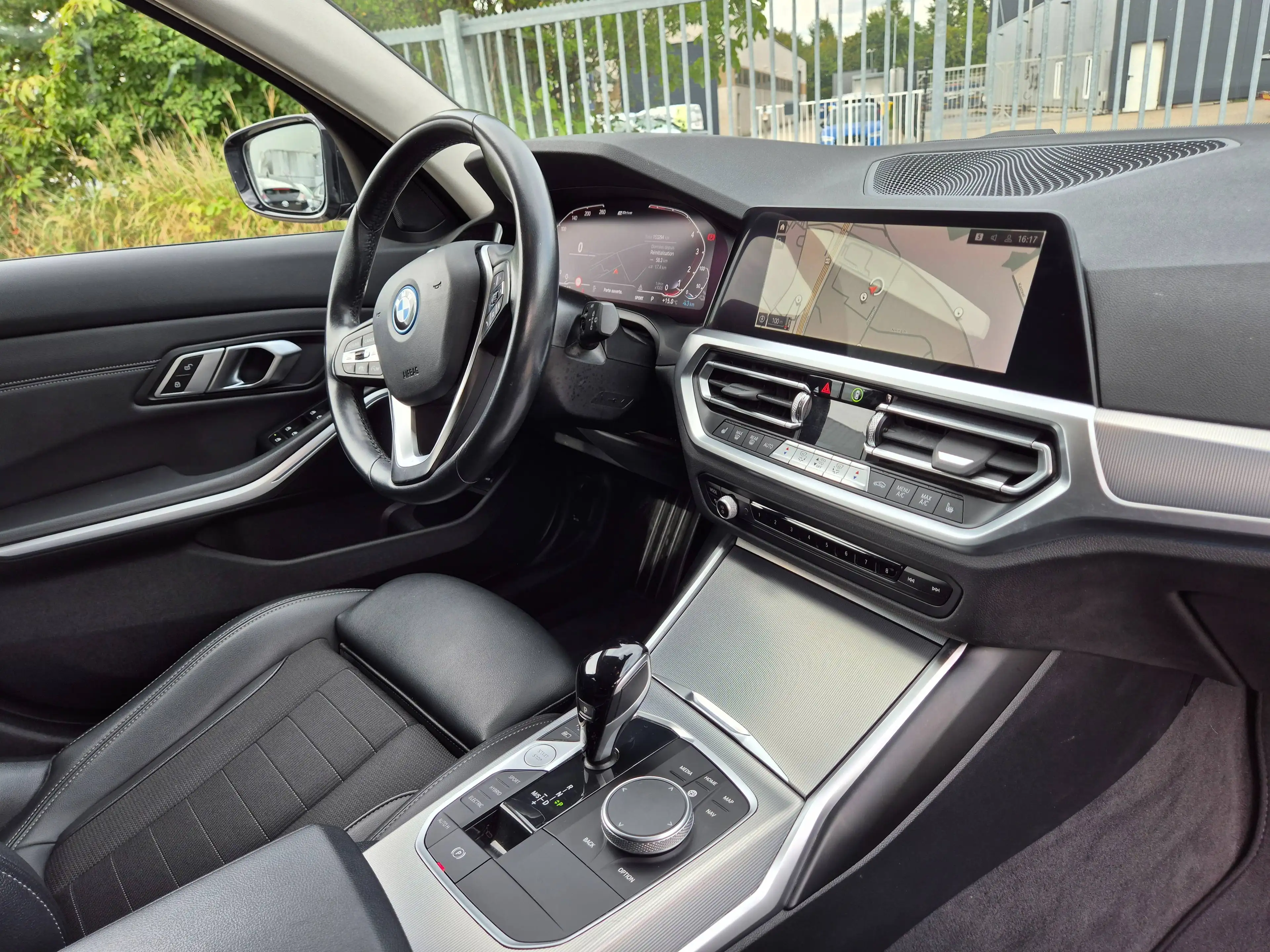 BMW 320 eA Touring // PHEV HYBRID // 2022 !! — photo 15