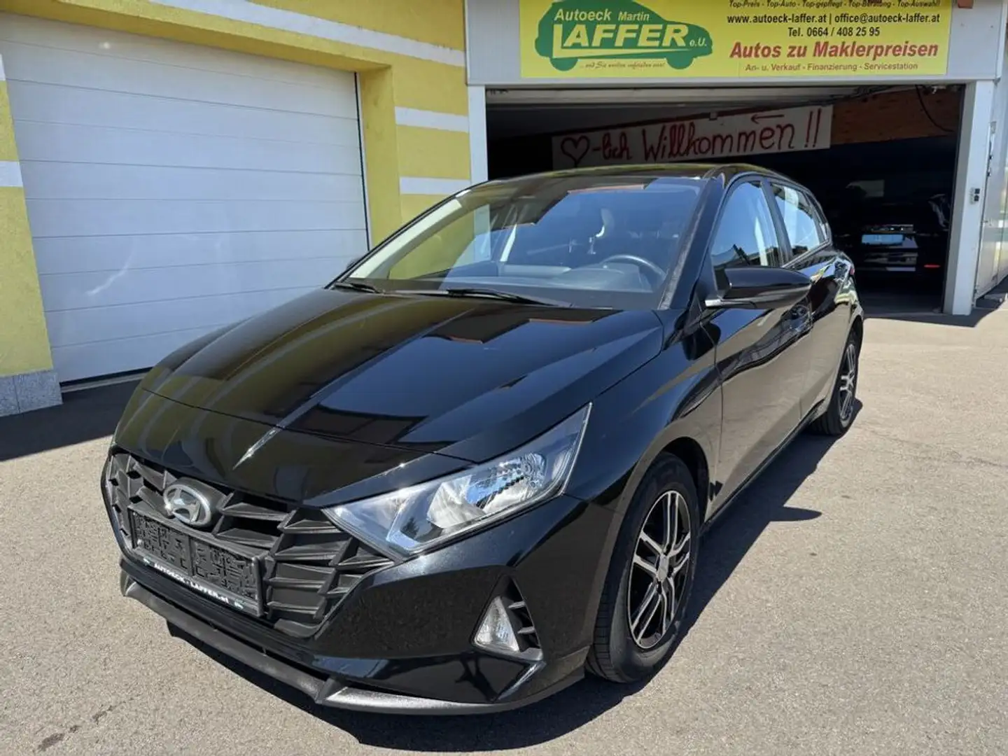 Hyundai i20 i Line Plus - nur 53300km Top! Neues Mod.! Schwarz - 2