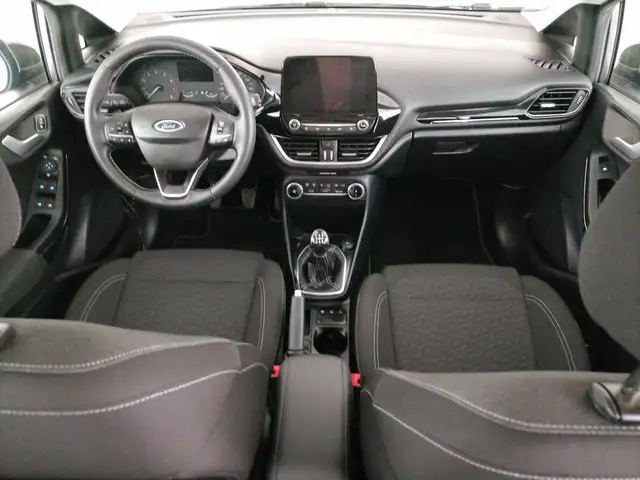 Ford Fiesta view 9