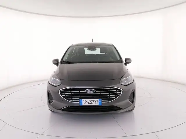 Ford Fiesta view 5