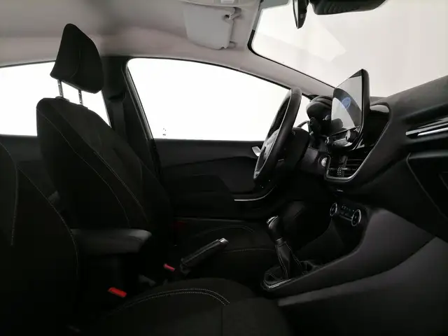 Ford Fiesta view 6
