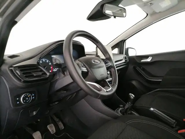 Ford Fiesta view 11