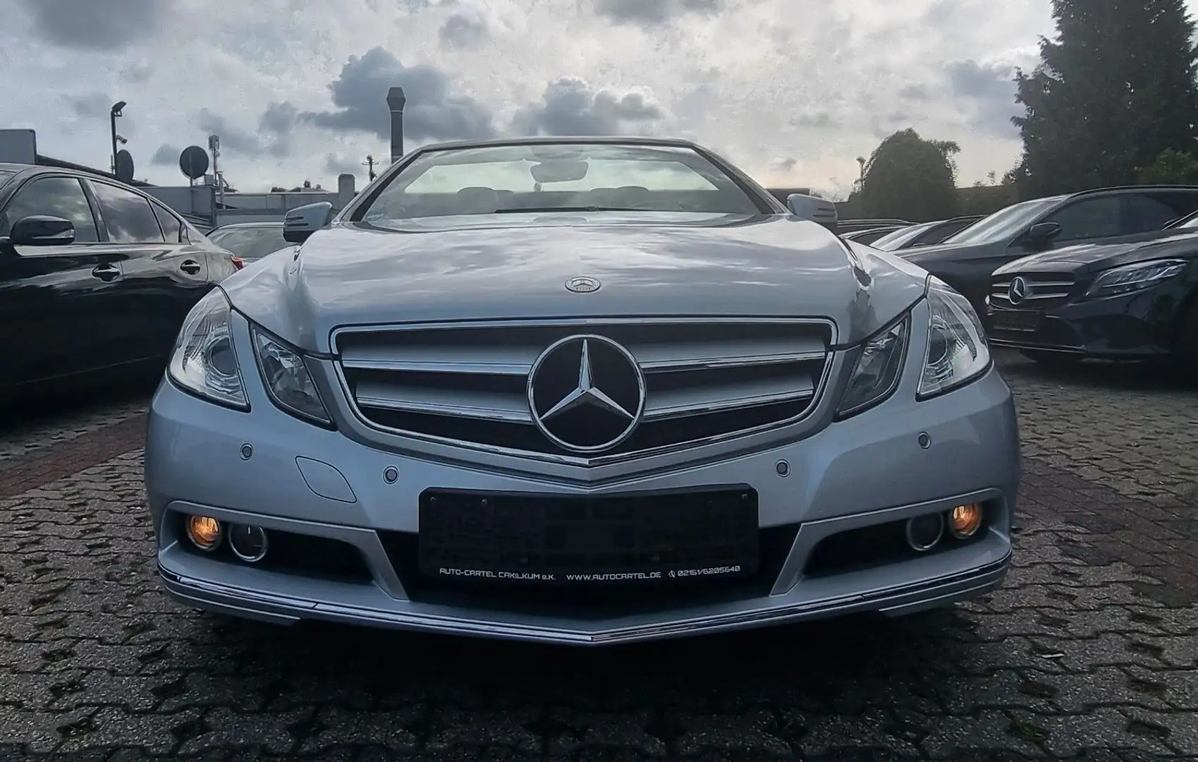 Mercedes-Benz E 200 CGI BlueEfficiency-AVANTGARDE-KLIMA-70TKM- Gümüş rengi - 2