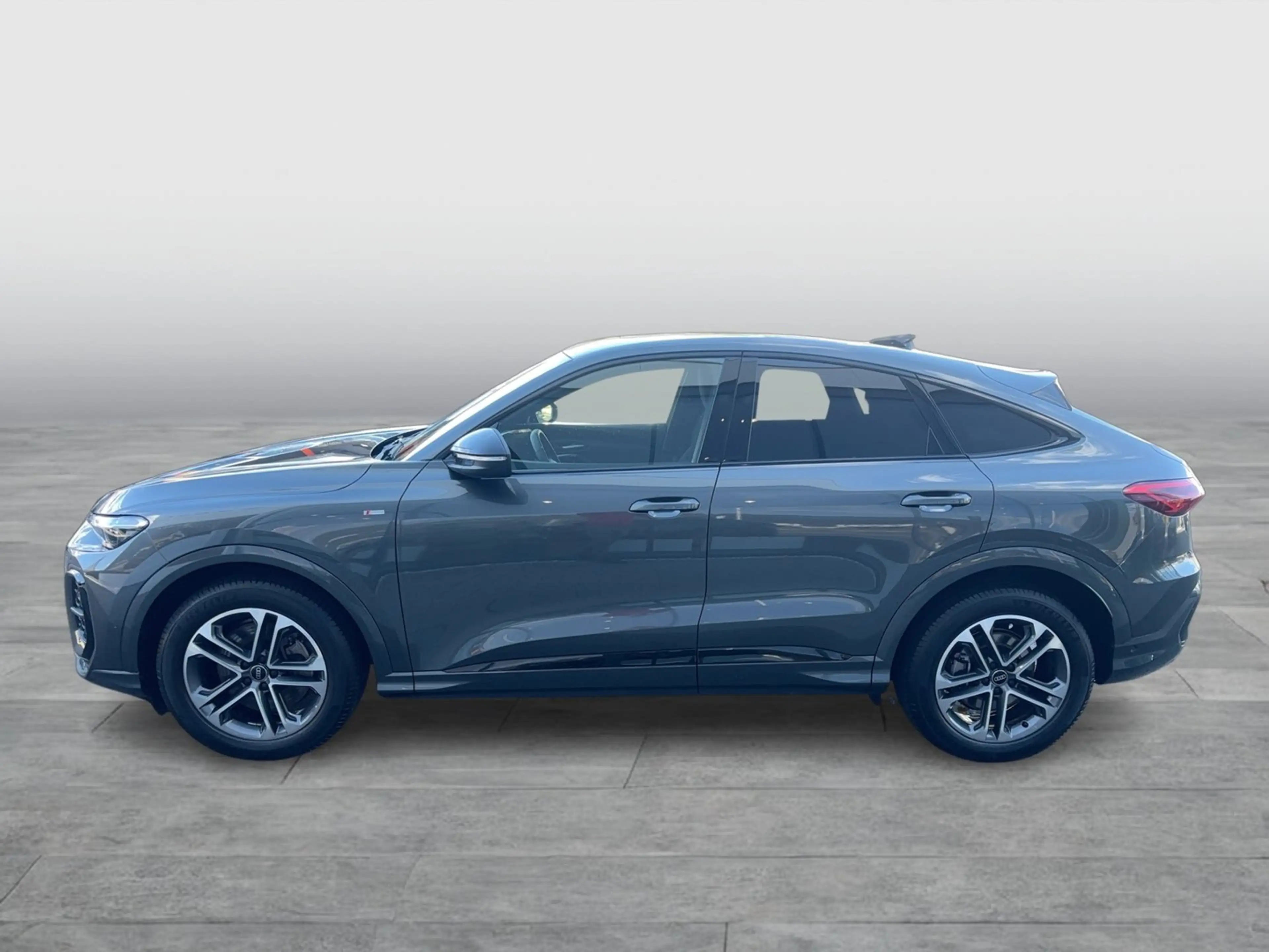 Audi Q5 TDI quattro 150 kW — photo 2