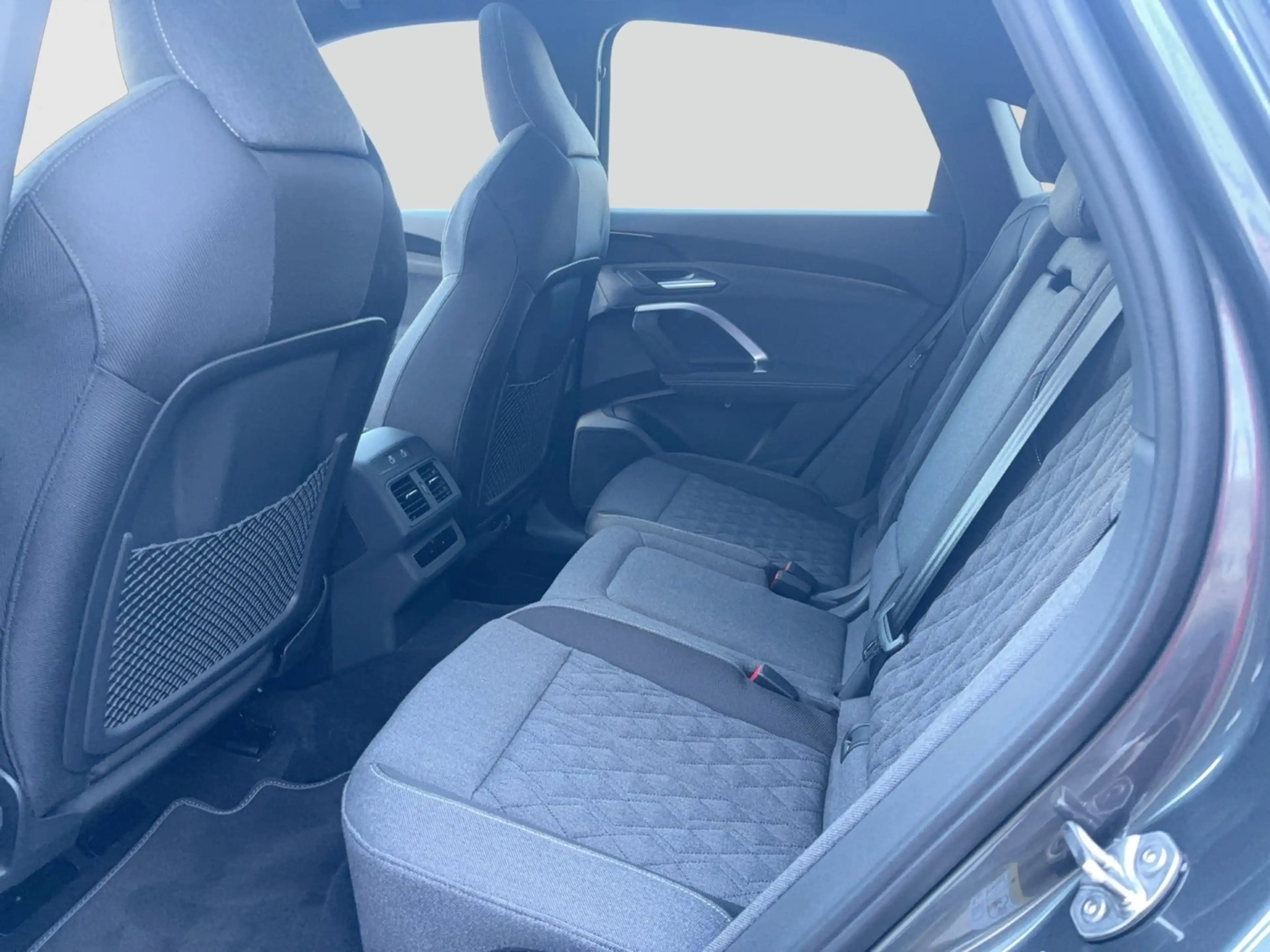 Audi Q5 TDI quattro 150 kW — photo 11