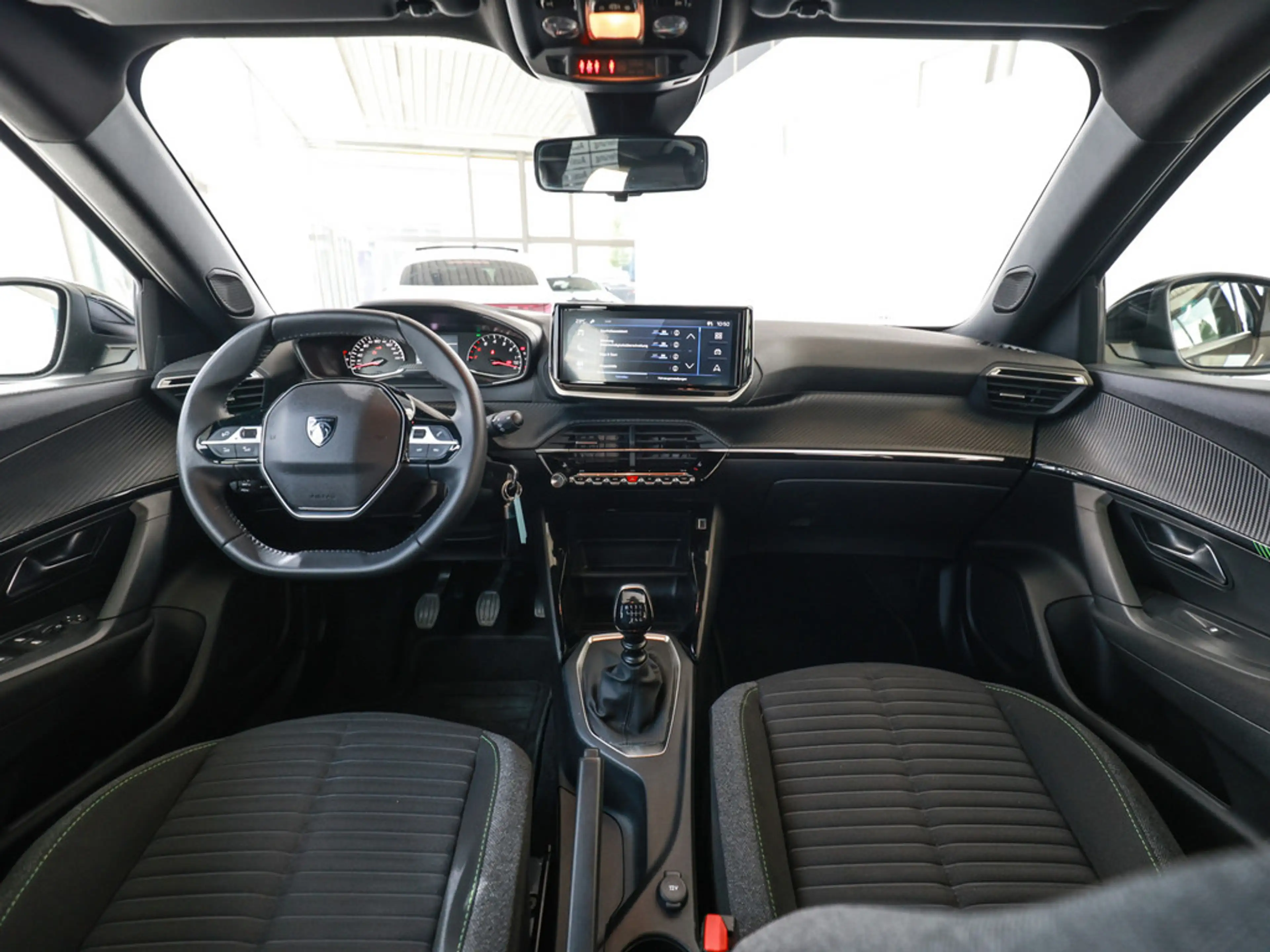 Peugeot 2008 PT100 LED SPURH. SHZ KLIMA PDC — photo 8