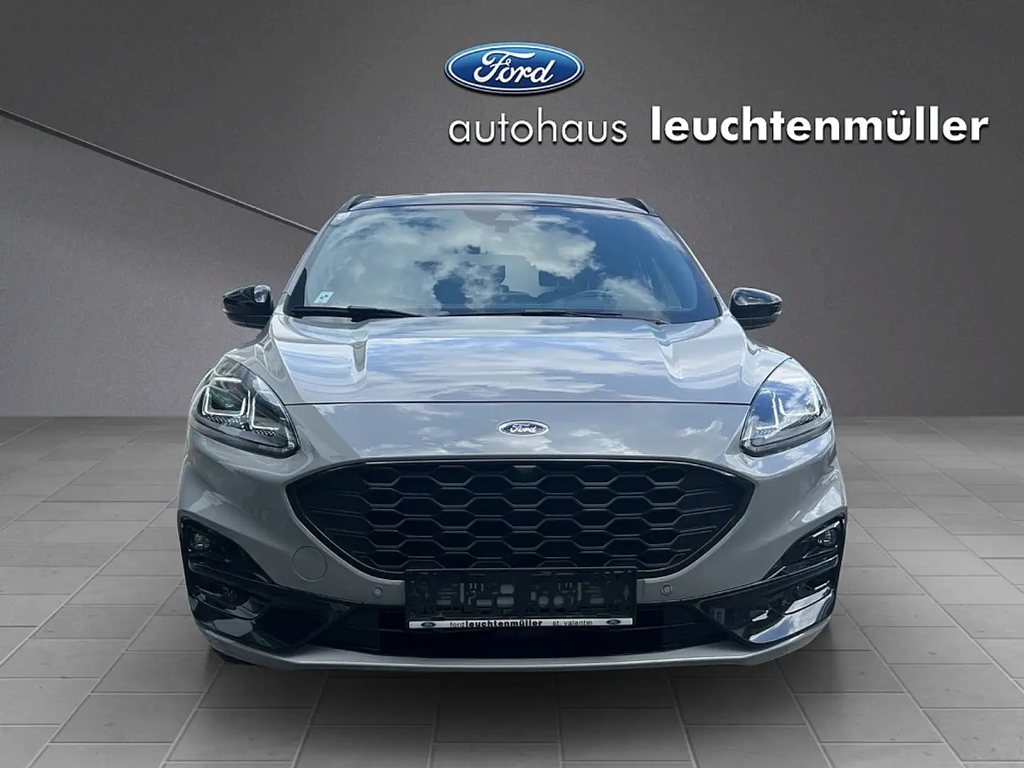 Ford Kuga 2,0 EcoBlue Hybrid Graphite Tech Edition Aut. Grau - 2