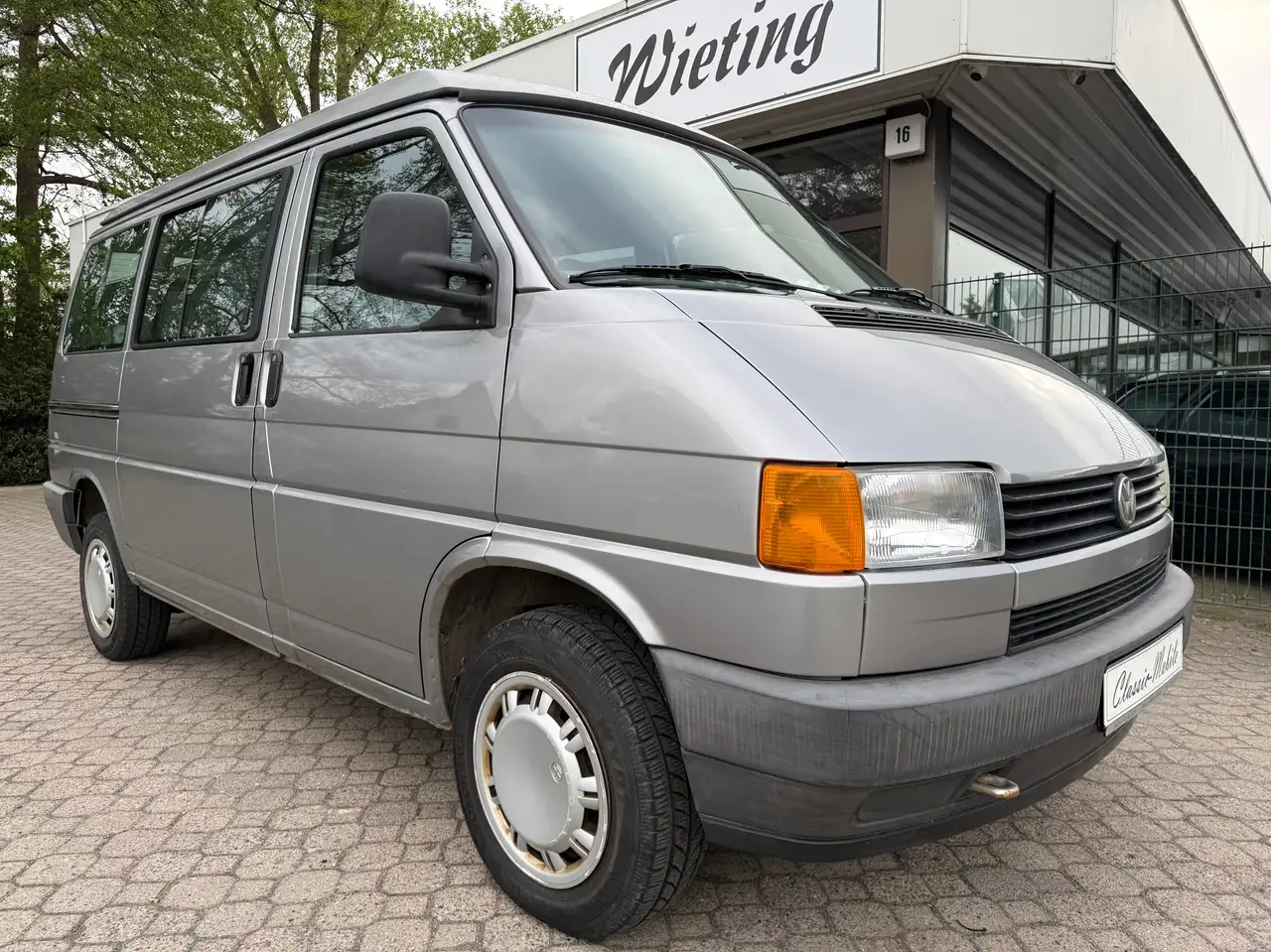 Volkswagen T4 Multivan 2.4 D Aufstelldach *H-Kennzeichen*HU 12/2026*, foto 3