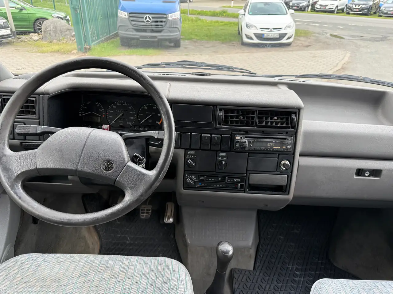 Volkswagen T4 Multivan 2.4 D Aufstelldach *H-Kennzeichen*HU 12/2026*, foto 12
