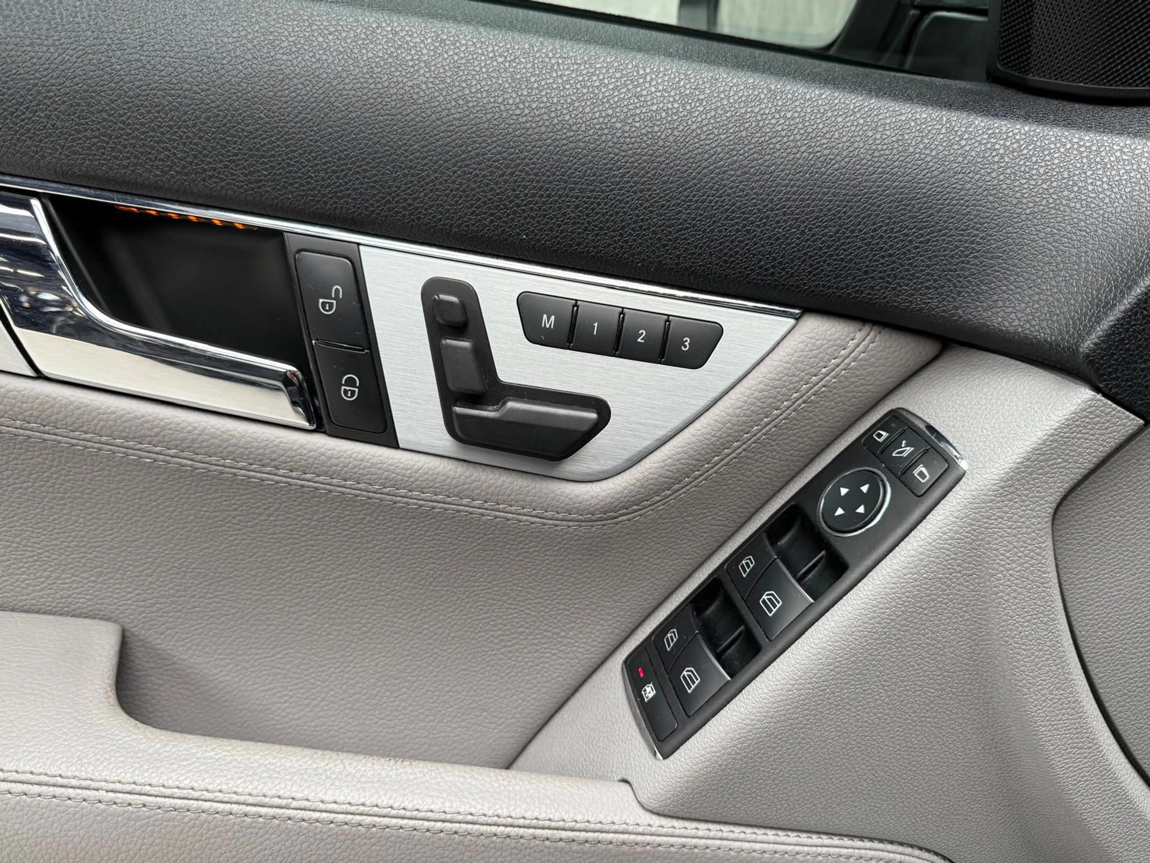 Mercedes-Benz C 350 272 PK / Panorama / APK — photo 15
