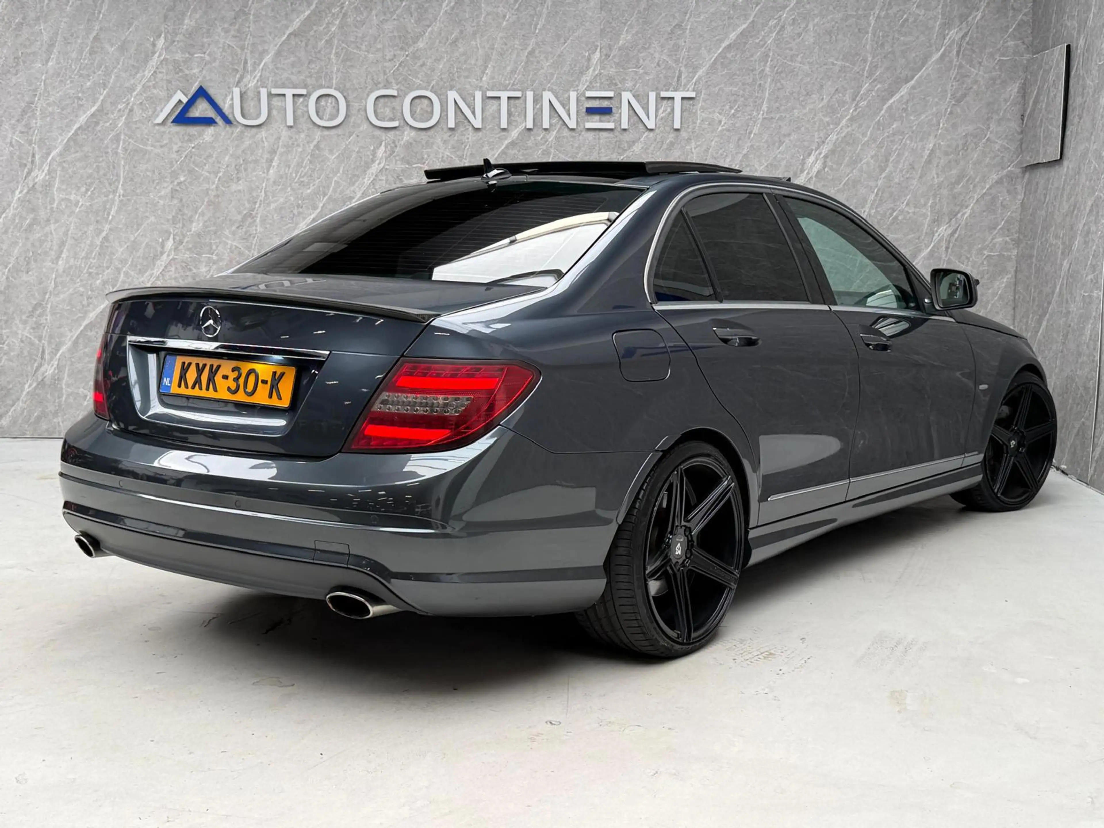 Mercedes-Benz C 350 272 PK / Panorama / APK — photo 4