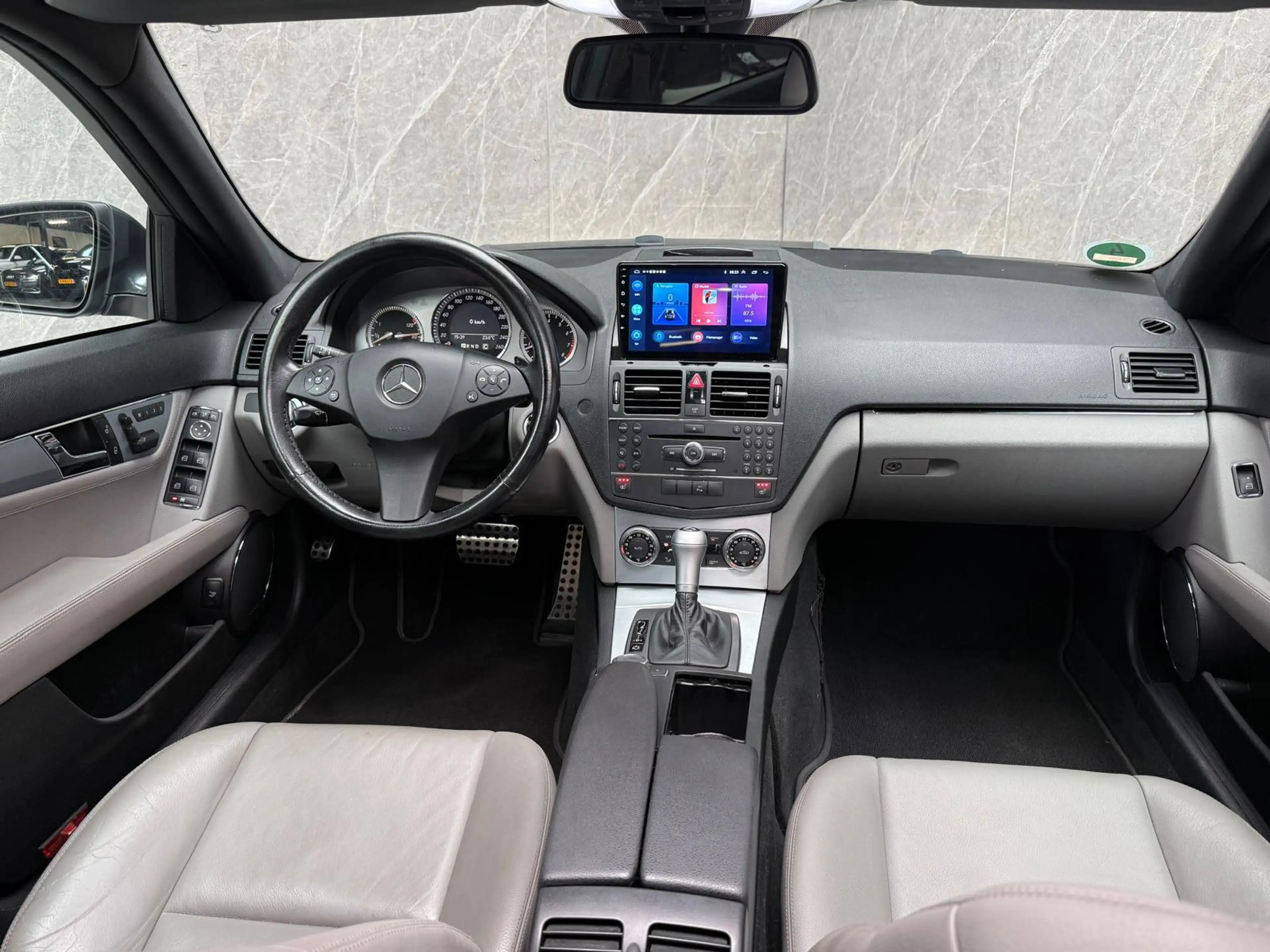 Mercedes-Benz C 350 272 PK / Panorama / APK — photo 11