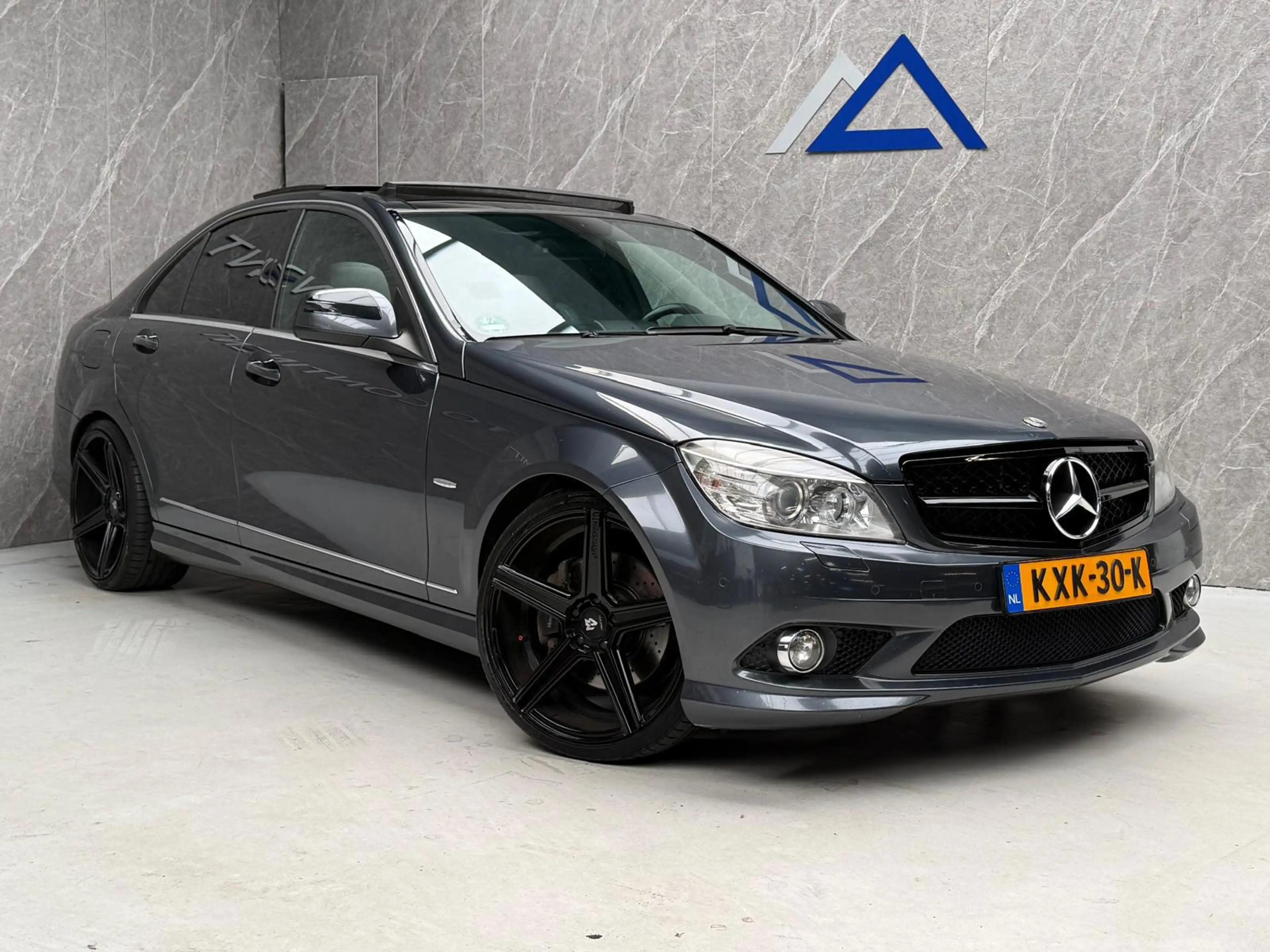 Mercedes-Benz C 350 272 PK / Panorama / APK — photo 3