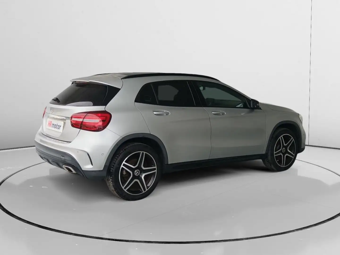 Mercedes-Benz GLA 220 220d 4Matic Gris - 2