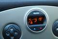 Renault Clio 1.6-16V Initiale clima cruise keyless entry leer e Zwart - thumbnail 16