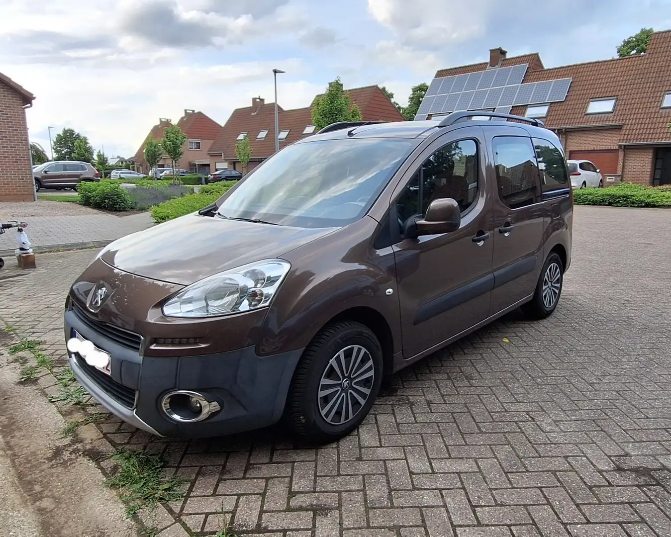 Peugeot Partner Tepee 98 VTi Active - 1
